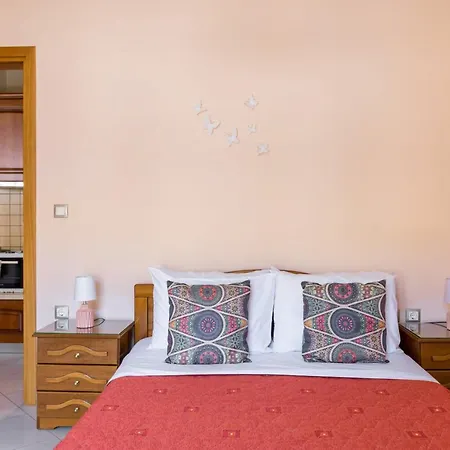 Апартаменты Chelmis Mary's Аргостолион