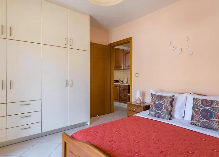 Chelmis Mary's Апартаменты *