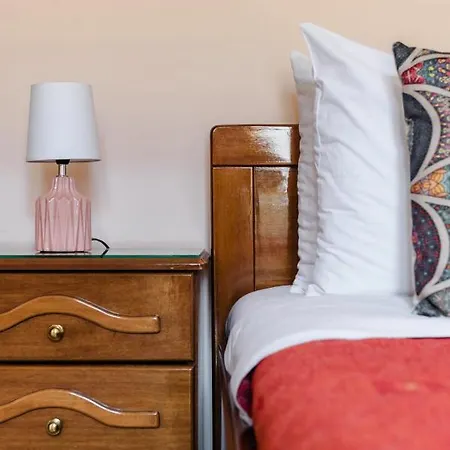 Mary's Apartman